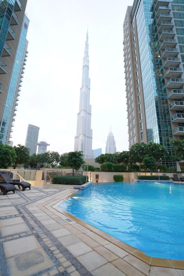 Elite Royal Apartment - Luxurious - Partial Burj Khalifa & Fountain View - Eminence Дубай Екстериор снимка